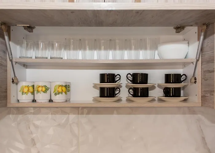 Casa Athelia: Traditional Home, Local Neighborhood * Chania (Crete)