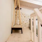 Casa Athelia: Traditional Home, Local Neighborhood Будинок відпочинку Ханья (Крит)